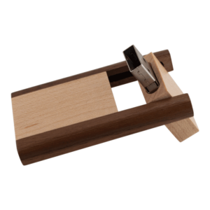 Gate usb stick wood 3